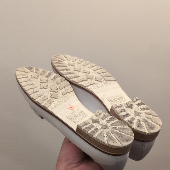 Bally "Tiffany" White Leather Loafers - Picture 5 of 10